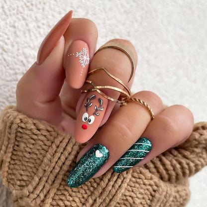 Festive Holiday-Themed Press-On Nails Acalora