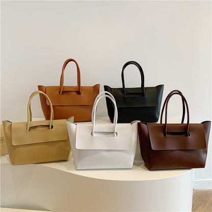 Modern Minimalist Shoulder Bag Acalora