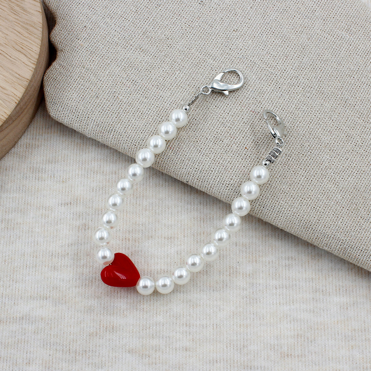 Elegant Pearl Accessory Acalora
