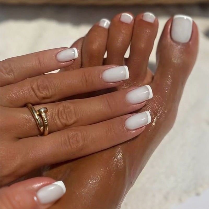 Premium Gel Press-On Nail Set with Elegant French Tip Design Acalora
