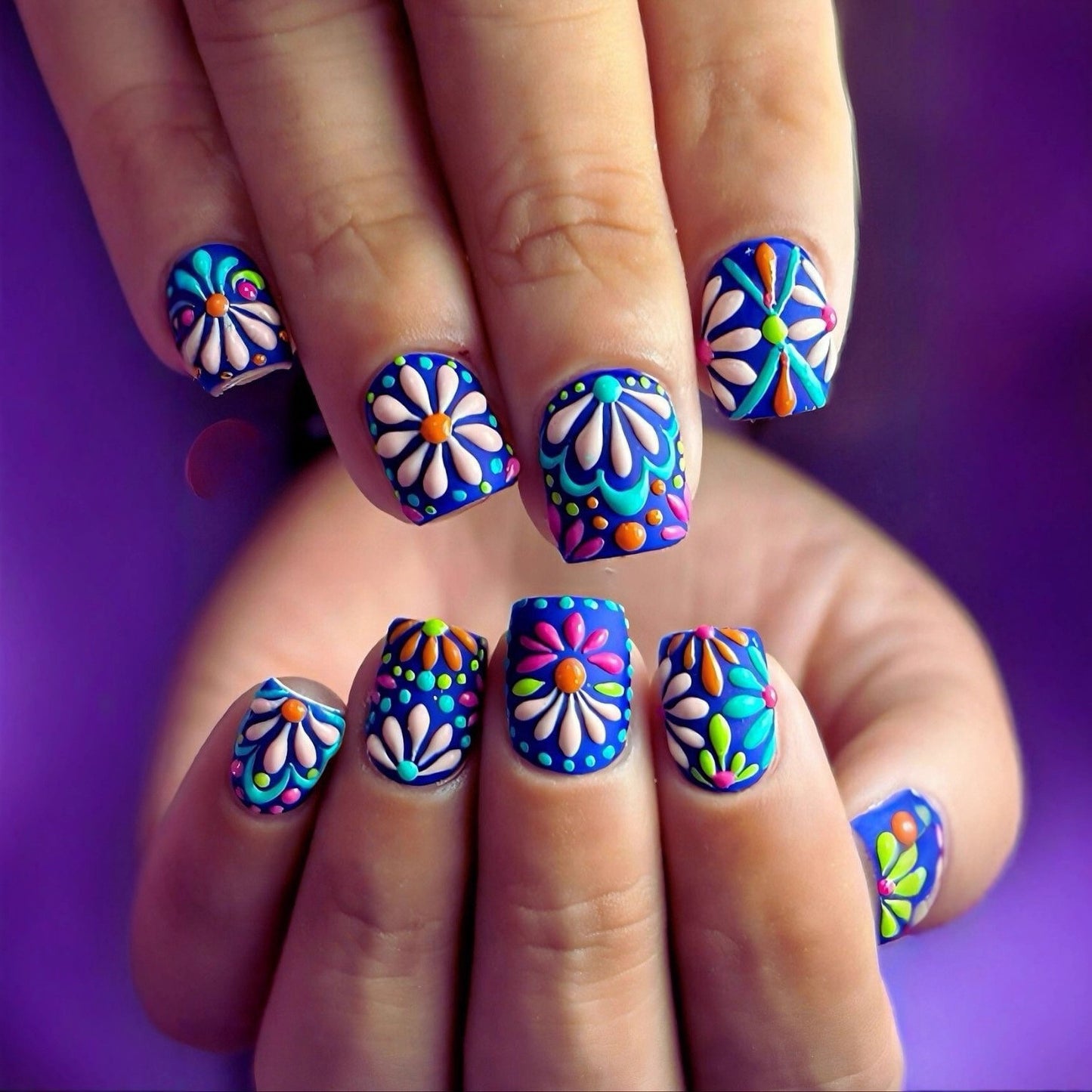 Artificial nails with floral pattern Acalora