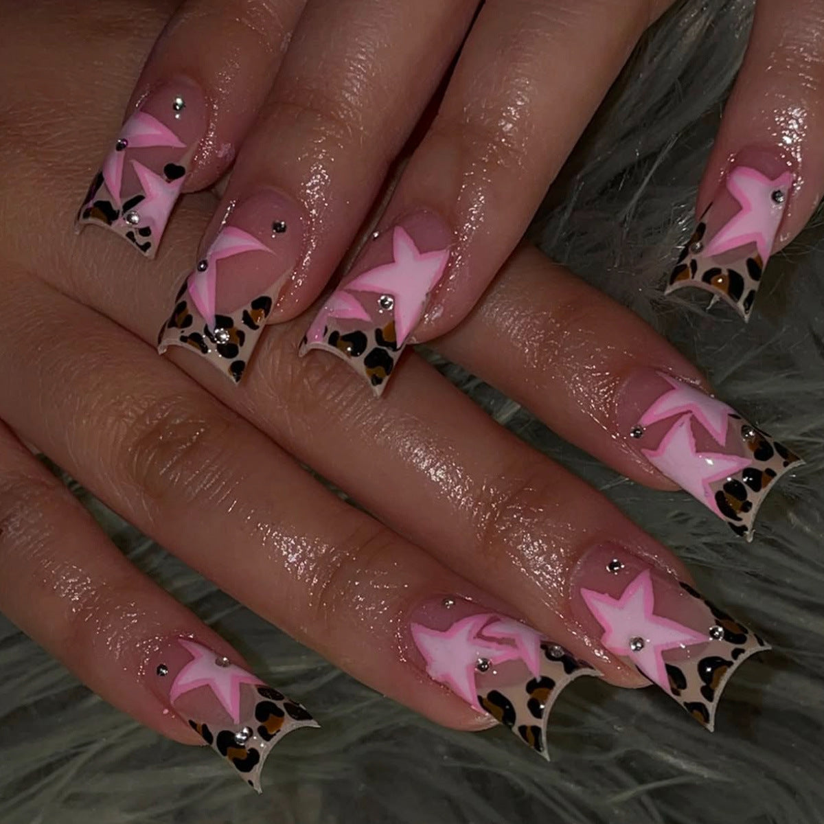 Artistic Nail Art Acalora