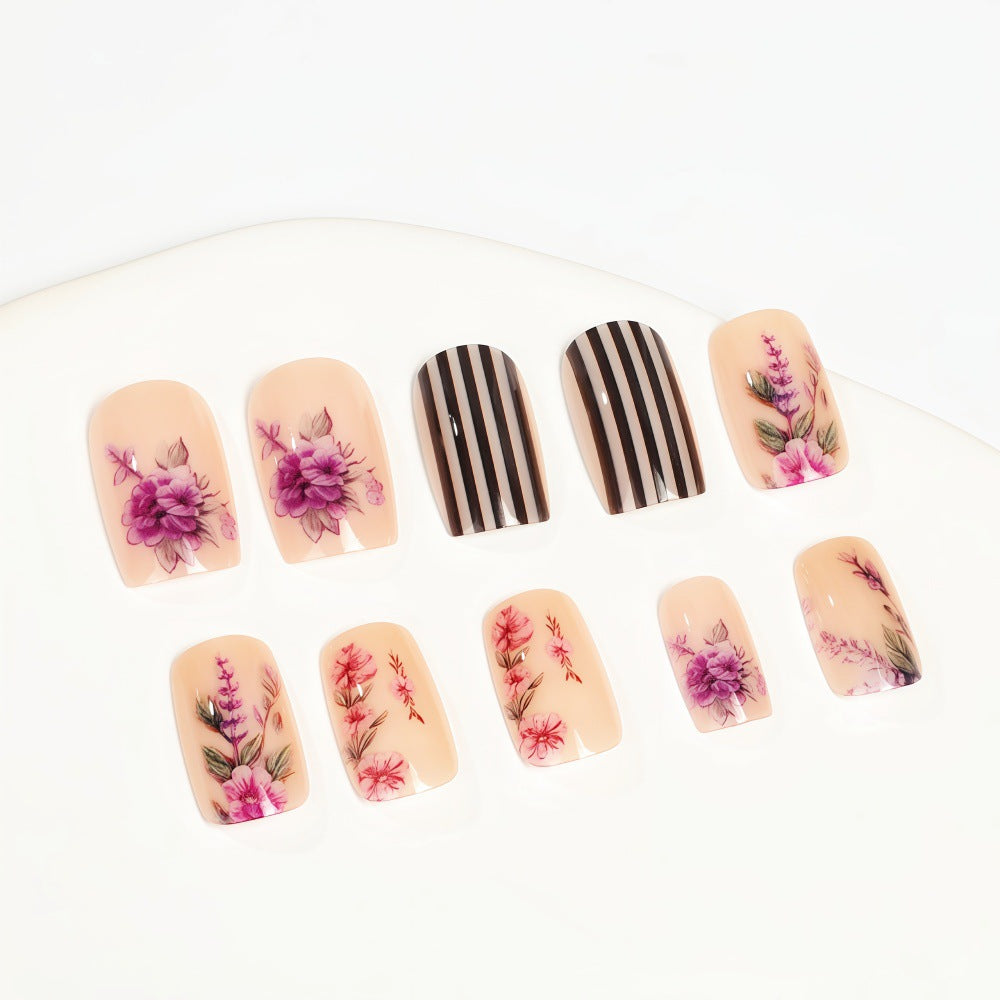 Artificial nails with floral and striped designs Acalora