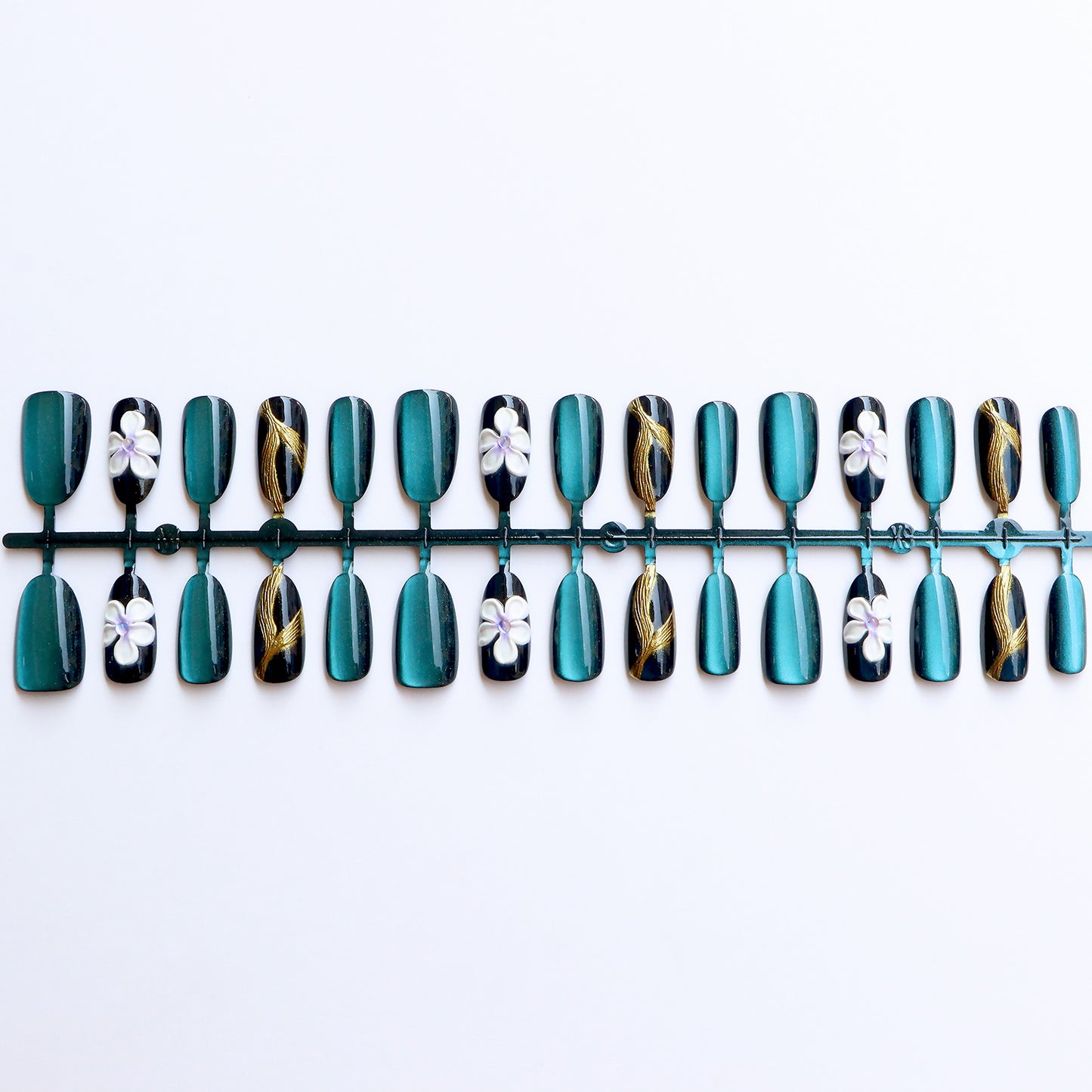 Elegant Press-On Nail Set with Floral Embellishments Acalora