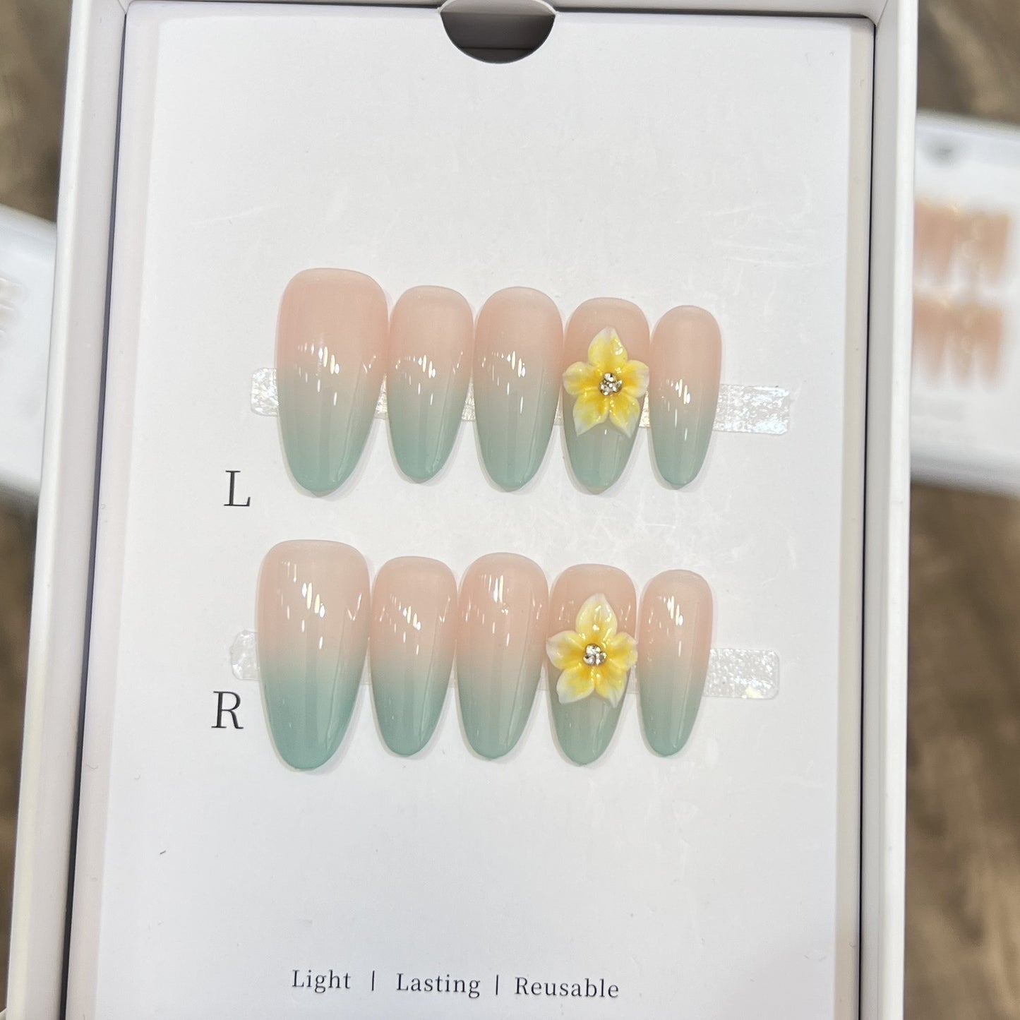 Elegant Ombre Press-On Nail Set with Floral Accents Acalora