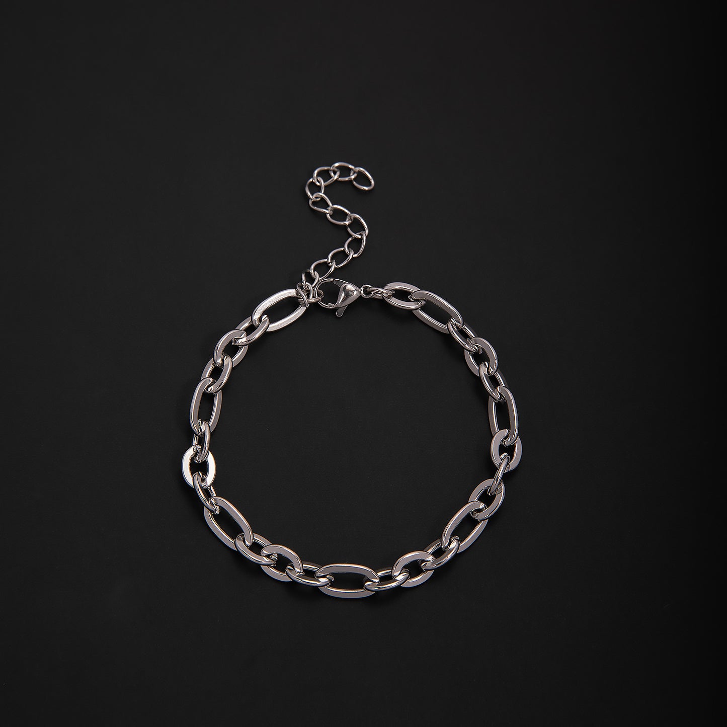 Textured Chain Link Bracelet Acalora