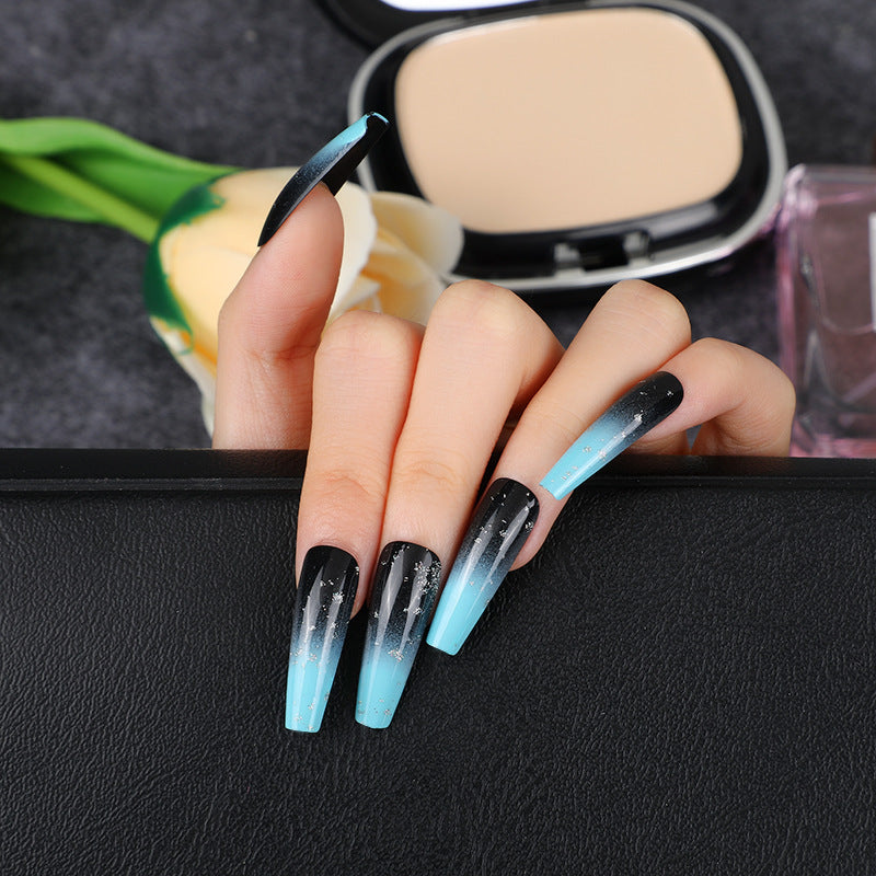 Elegant artificial nails with gold accents Acalora