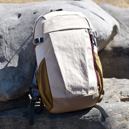 Lightweight Ergonomic Travel Backpack Acalora