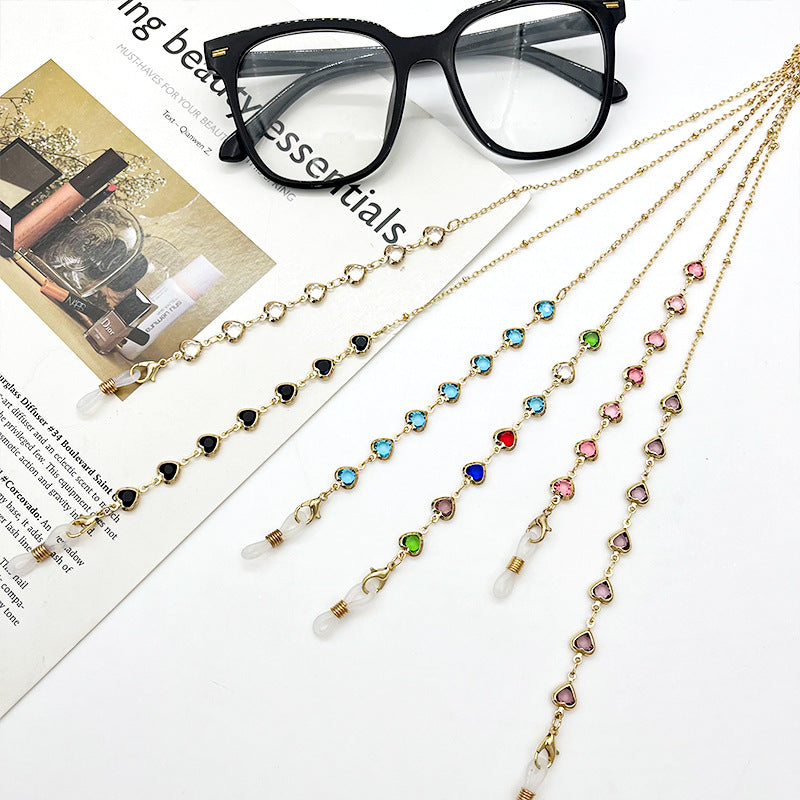 Heart-Shaped Eyewear Chain Acalora