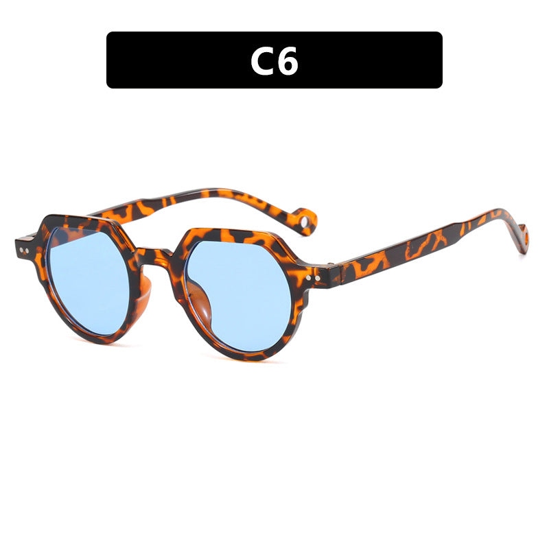 Women's geometric sunglasses with protective UV filter and robust frame Karnz