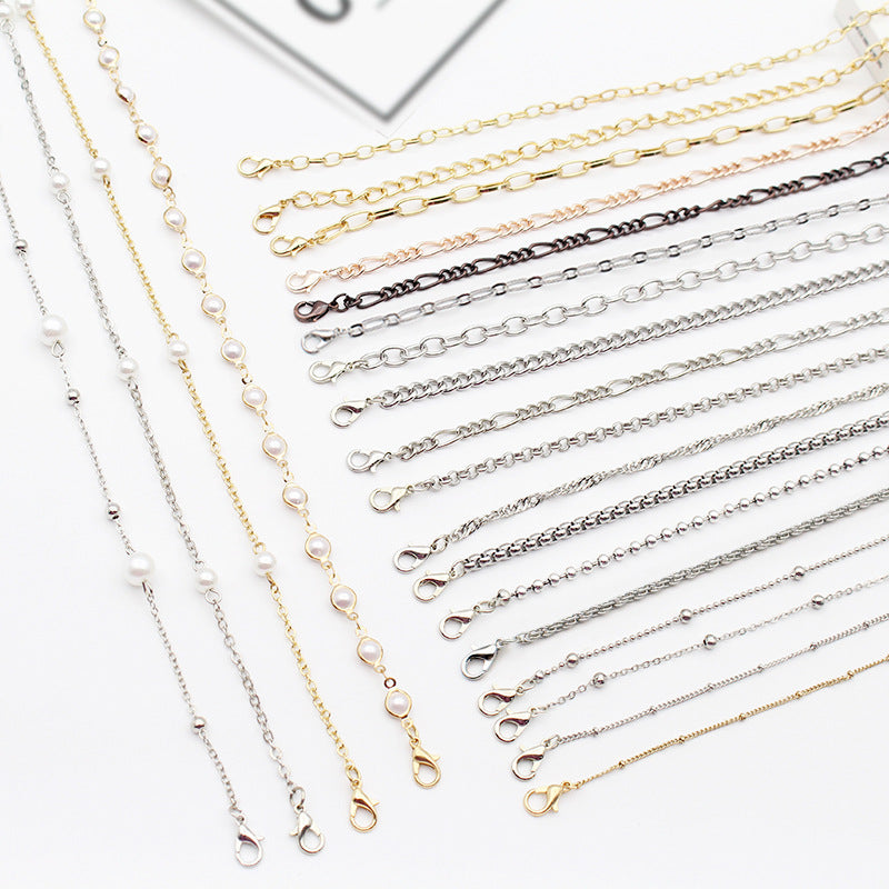 Elegant Pearl-Linked Eyewear Chain Acalora