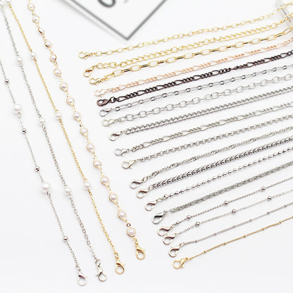 Elegant Pearl-Linked Eyewear Chain Acalora
