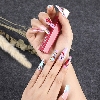 Creative nail art with bold designs Acalora