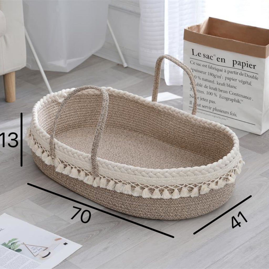 Handcrafted Basket Acalora