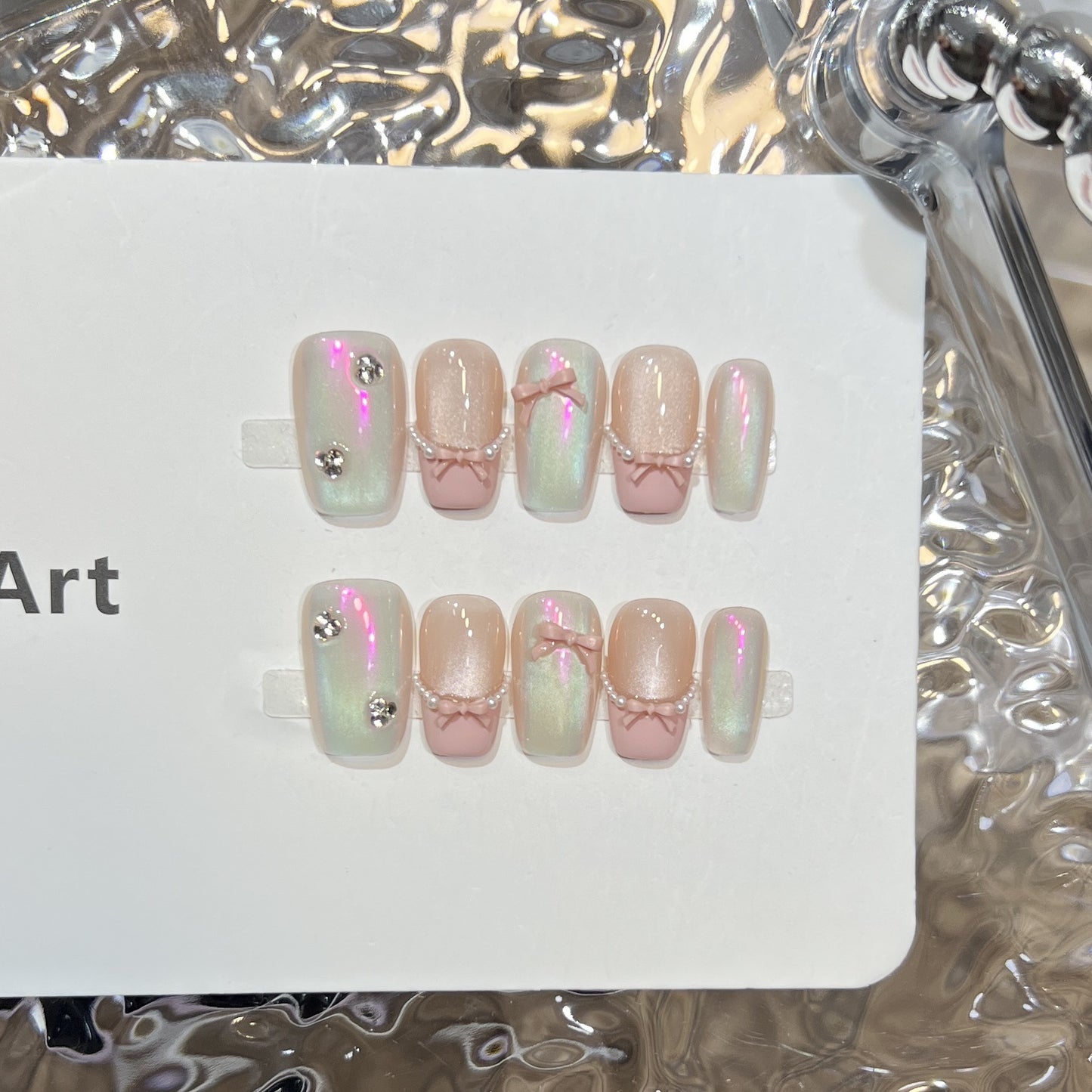 Decorative Press-On Nail Art Set with Artistic Bow and Pearl Accents Acalora