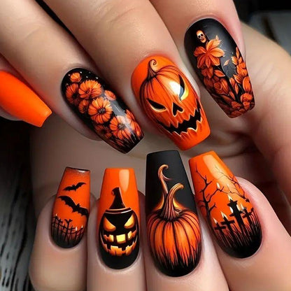Nail art set with detailed floral designs Acalora
