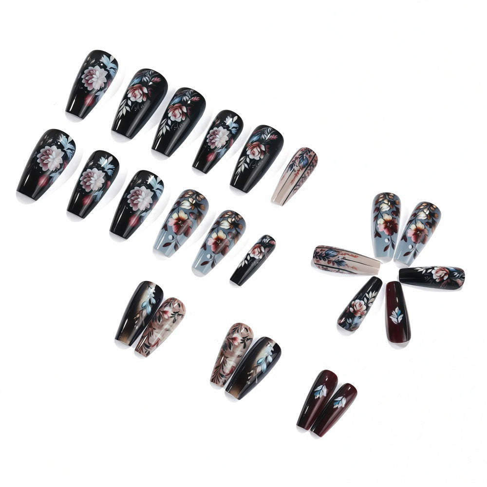 Artificial nails with floral design and luxurious finish Acalora