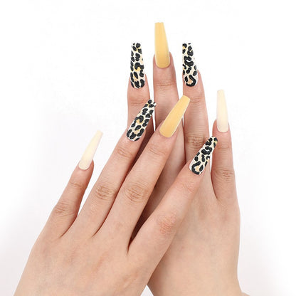 Luxury style artificial nails with intricate decorations Acalora
