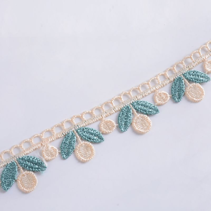 Delicate lace trim Acalora