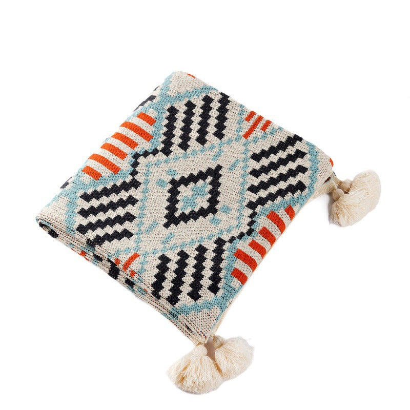 Aztec Patterned Knit Throw Blanket