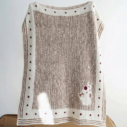 Cozy Fleece Cat-Themed Throw Blanket
