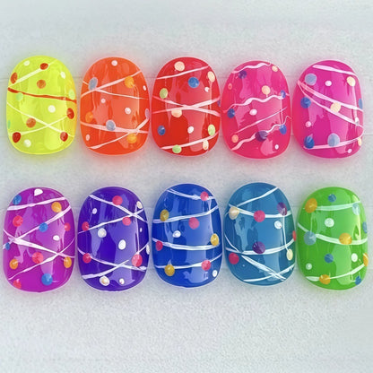 Colorful playful design artificial nails Acalora