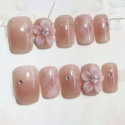 Artificial nail set with elegant rose and gold embellishments Acalora