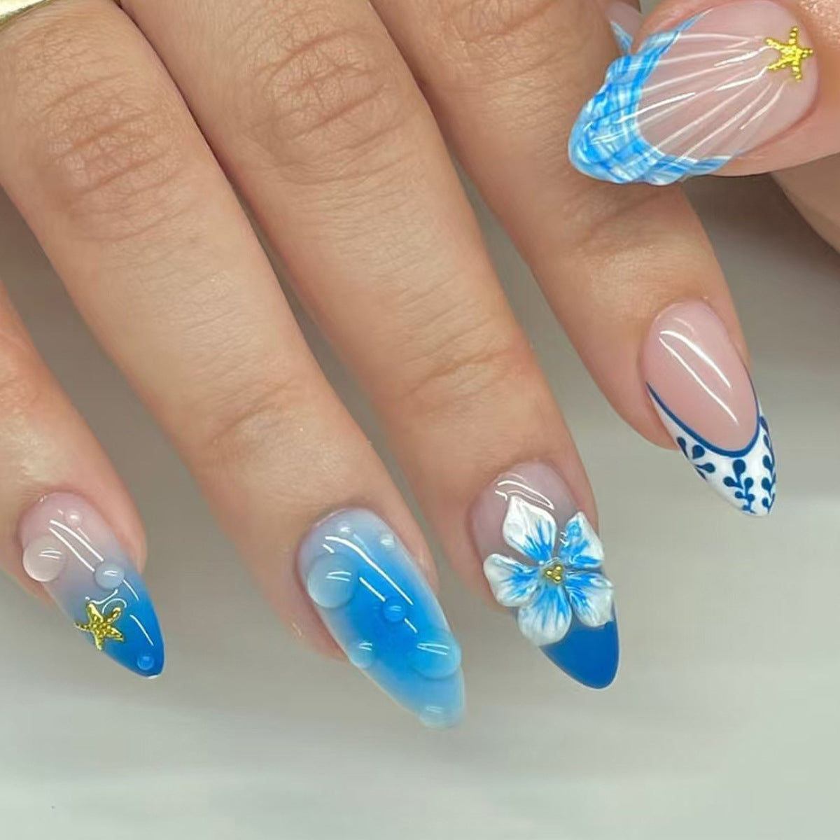 Elegant Artificial Nails with Maritime Design Acalora