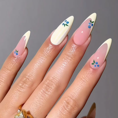 Artistic Stiletto Press-On Nail Art Set Acalora