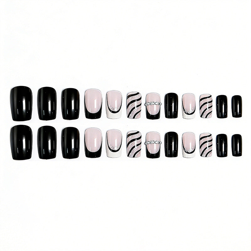 Artificial nail set with glamorous glitter and stripe designs Acalora
