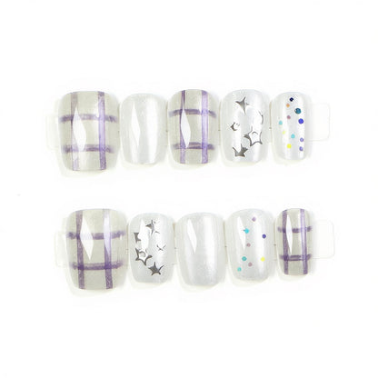 Fashion-Forward Press-On Nail Design Acalora