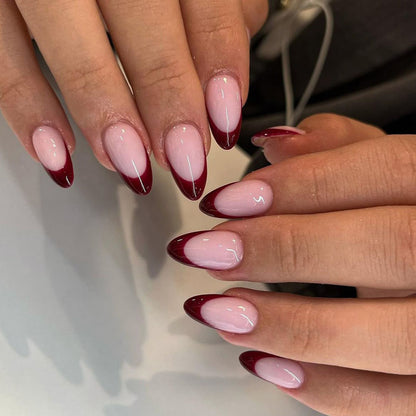 Artificial nails with elegant French tips design Acalora