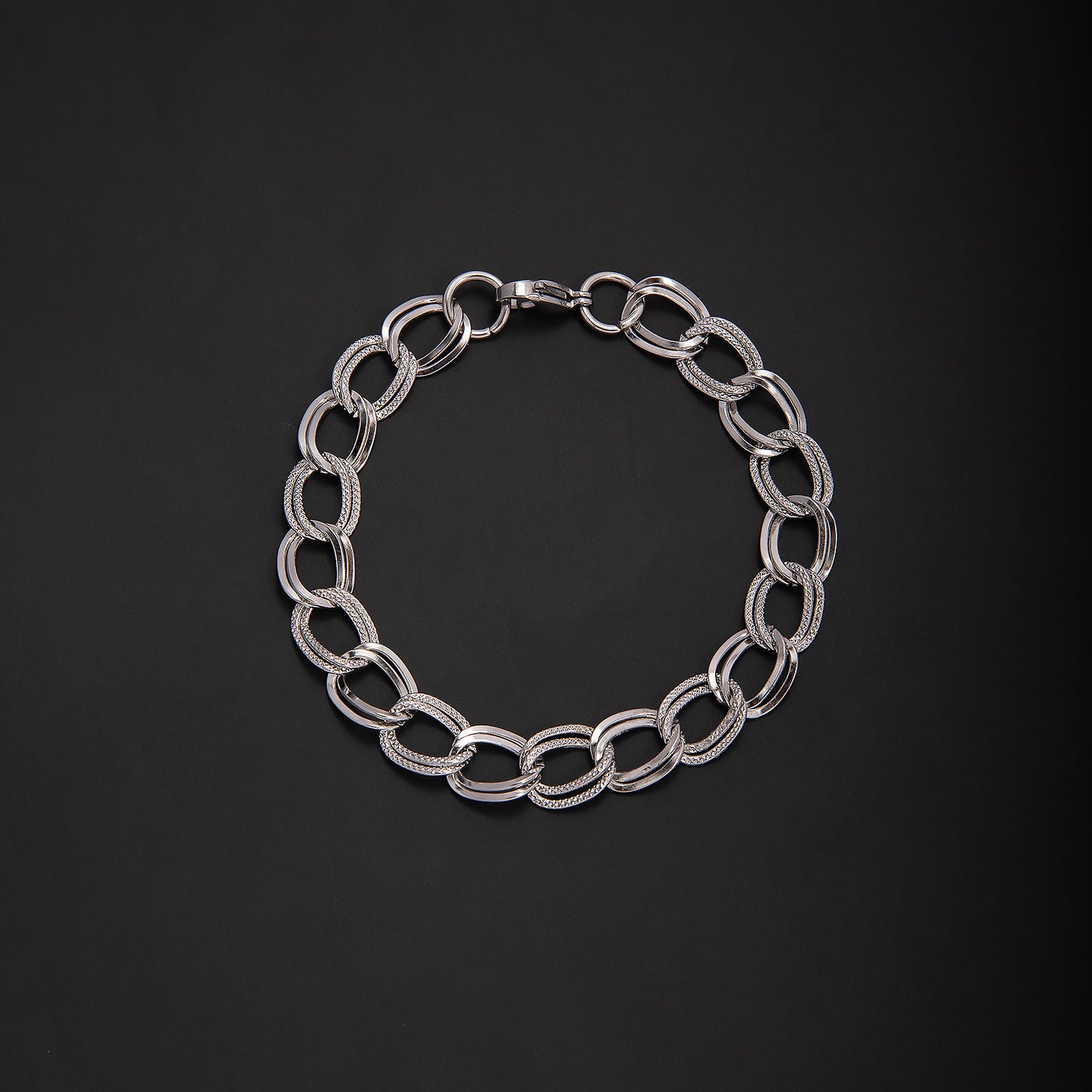 Contemporary Link Chain Necklace Acalora