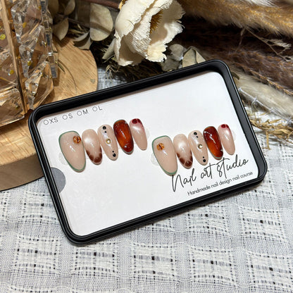 Handmade Press-On Nail Art Set Acalora