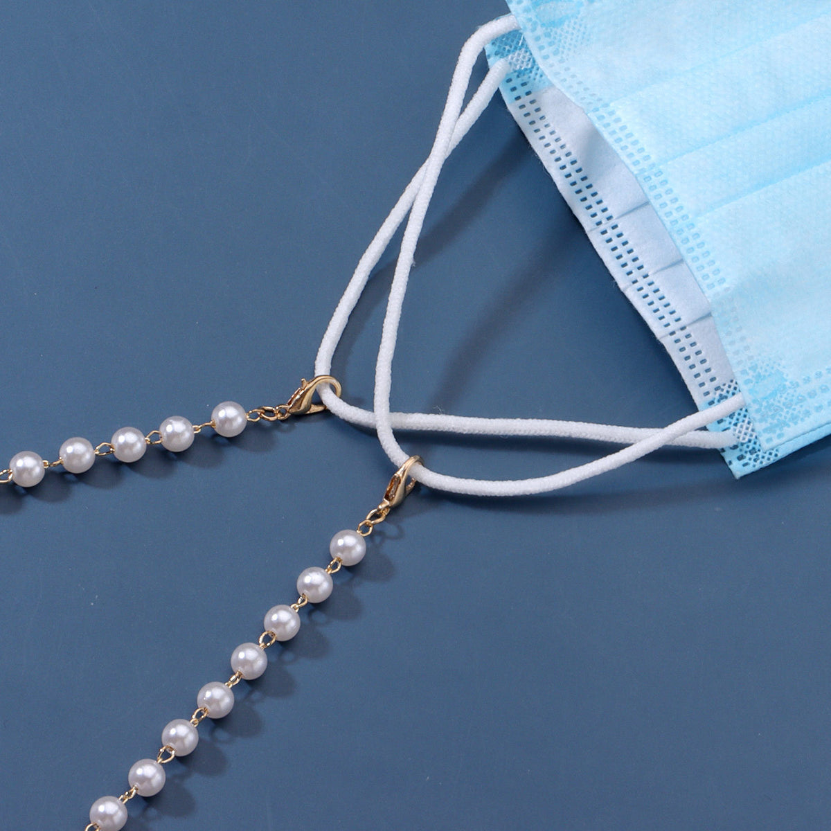 Crystal-Accented Eyewear Chain Acalora