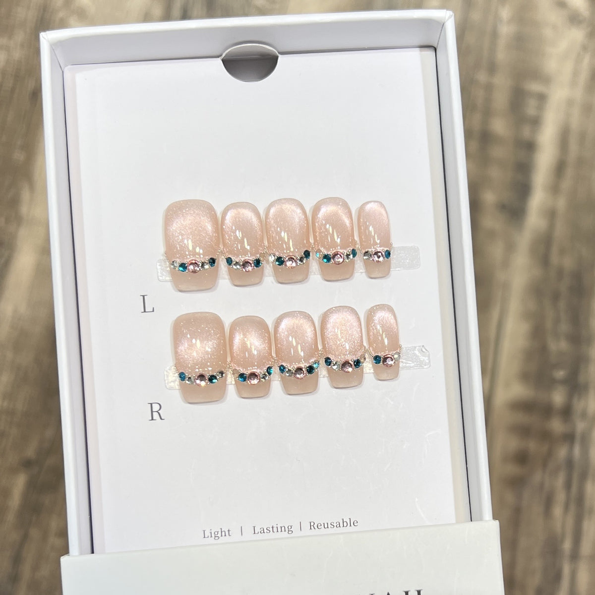 Elegant Reusable Press-On Nail Set with Rhinestone Accents Acalora