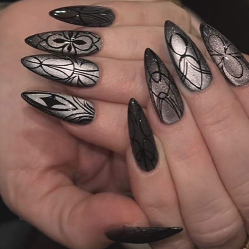 Decorative Press-On Nail Set with Artistic Spider Design Acalora