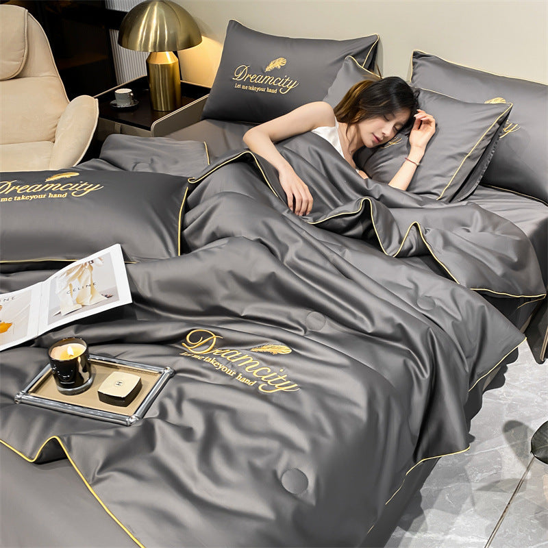 All-season comfort duvet | Karnz