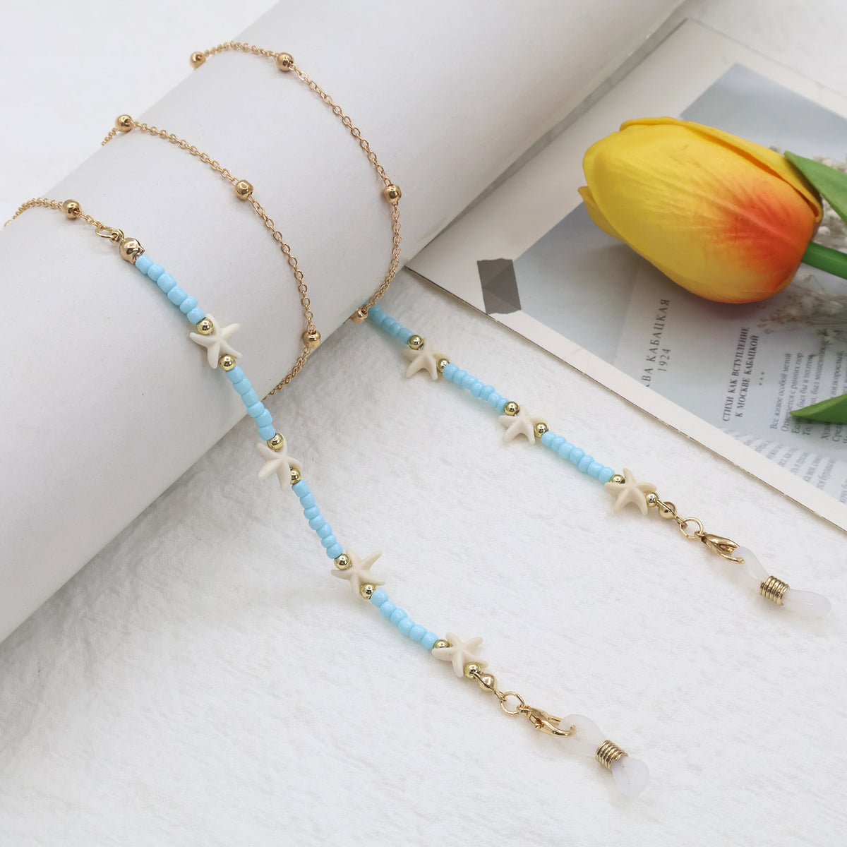 Beach-Inspired Beaded Eyewear Chain Acalora