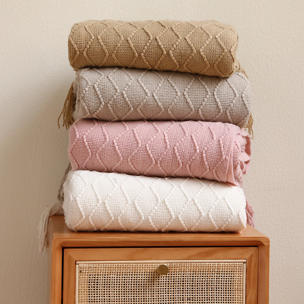 Unisex Luxurious Textured Throw Blanket