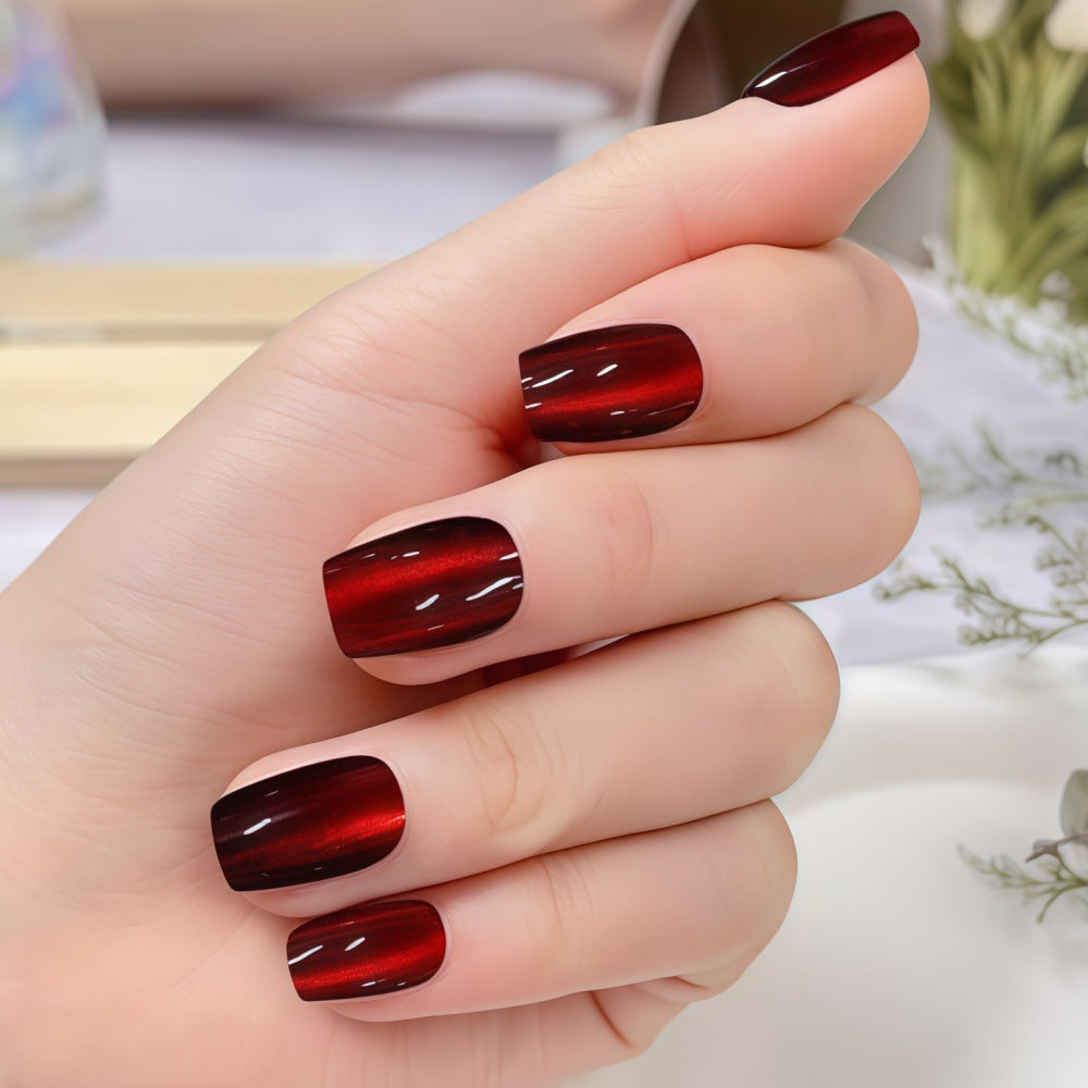 Artificial nails in elegant shine design Acalora