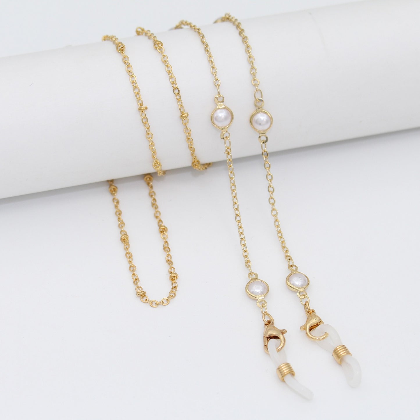 Elegant Crystal-Embellished Eyewear Chain Acalora 1788159829