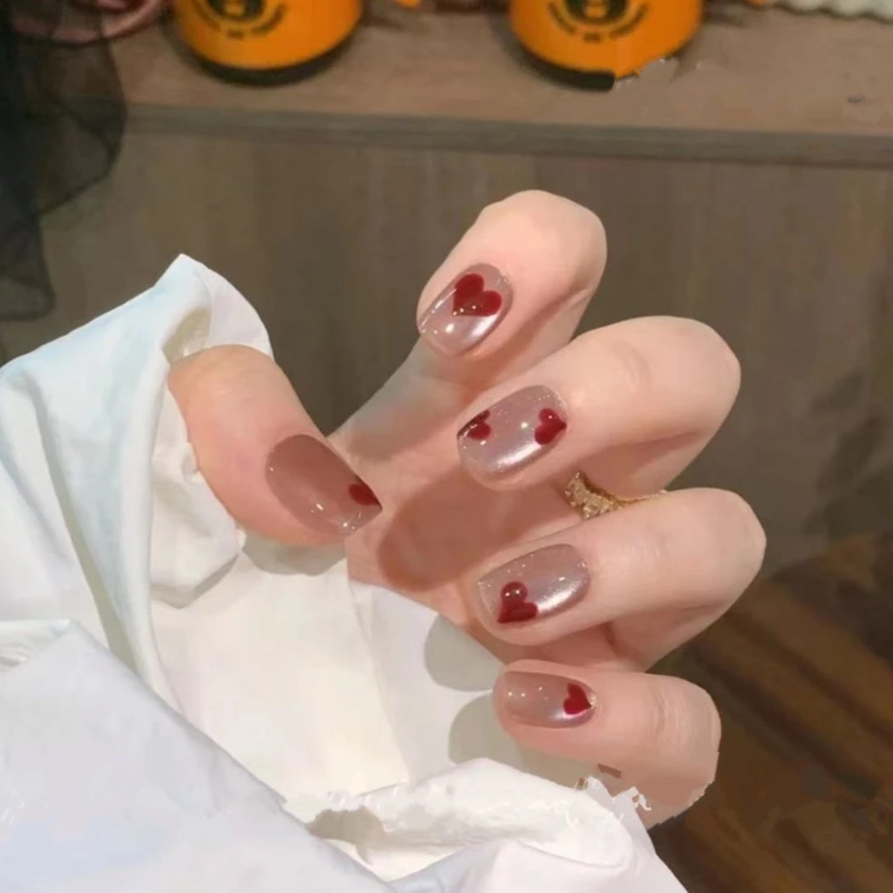 Festive Holiday Themed Press-On Nail Art Acalora