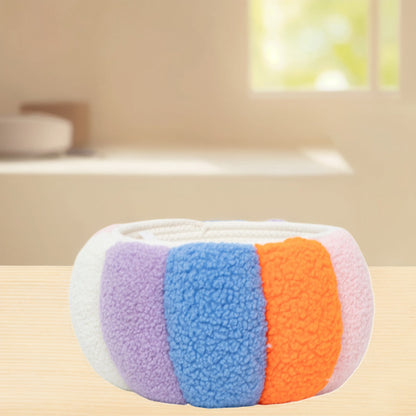 Cozy storage basket made of soft fleece