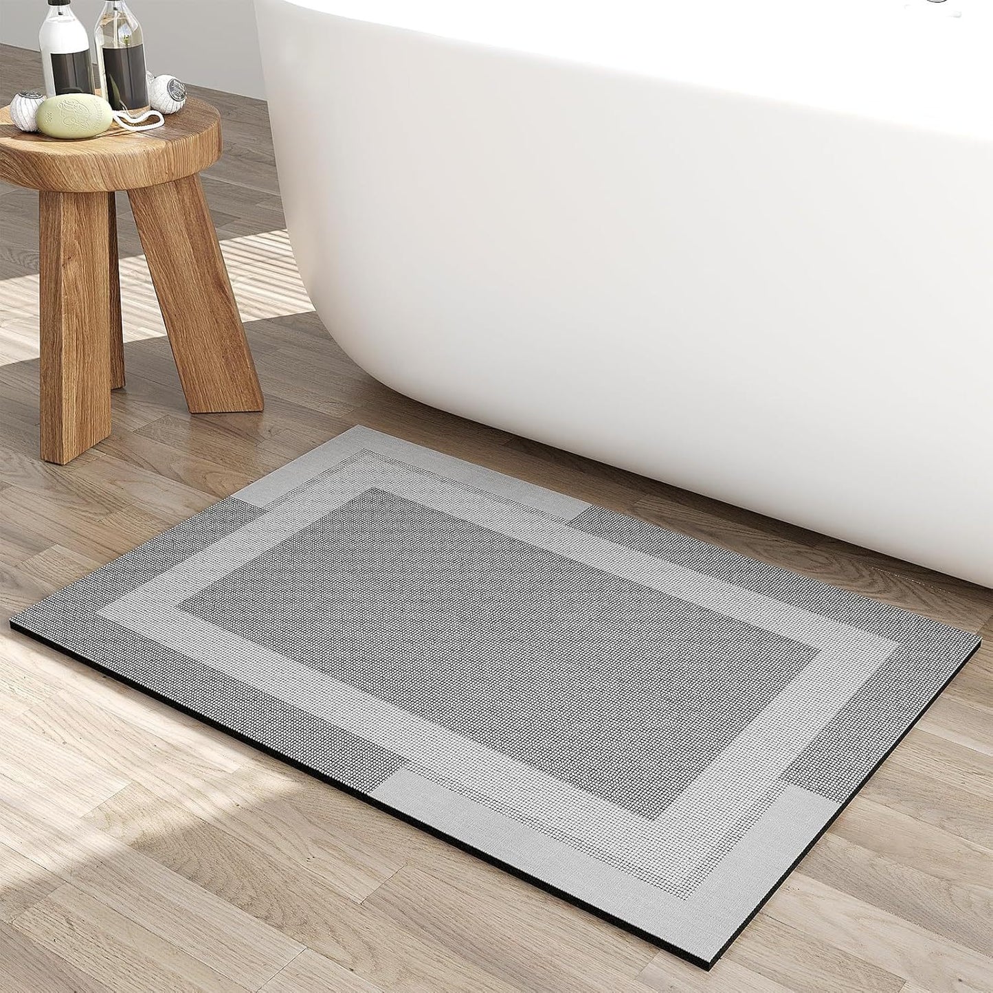 Modern Geometric Bathroom Mat Acalora