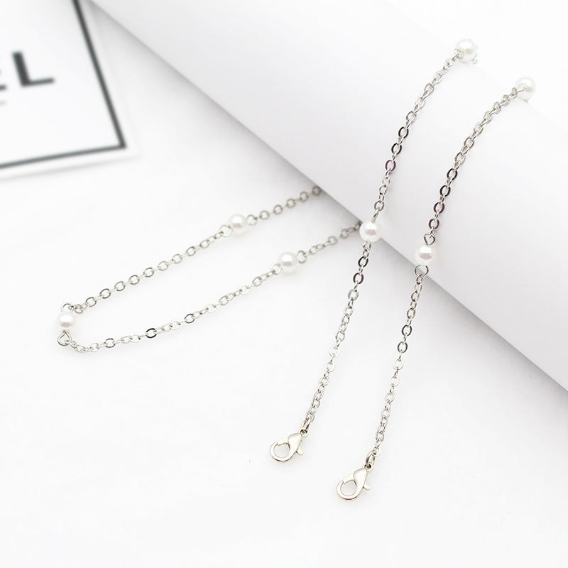 Elegant Pearl-Linked Eyewear Chain Acalora