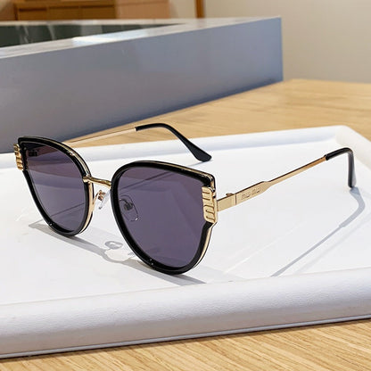 Women's Cat-Eye Sunglasses with Elegant Accentuated Lenses Bowlift