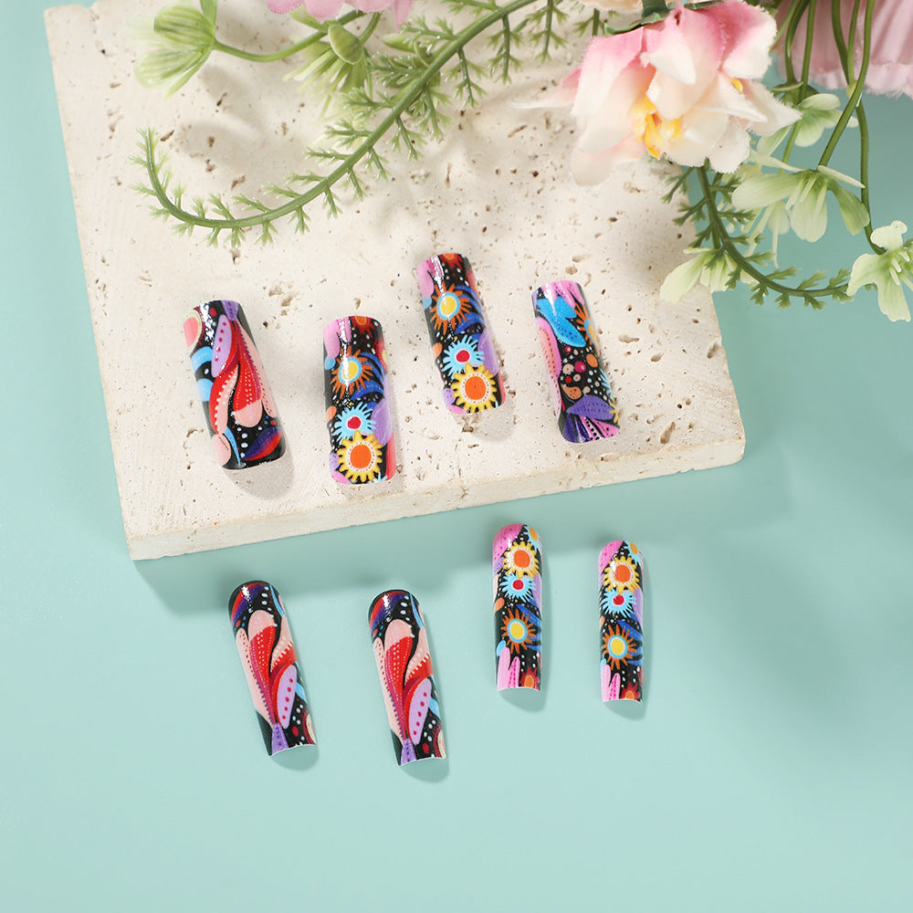 Creative Art Nails in Artistic Floral Design Acalora