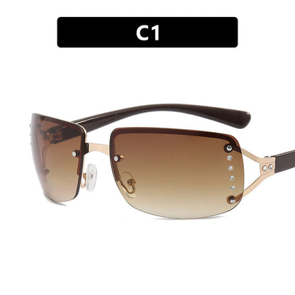 Women's extravagant sunglasses in a modern design with fine accents Karnz