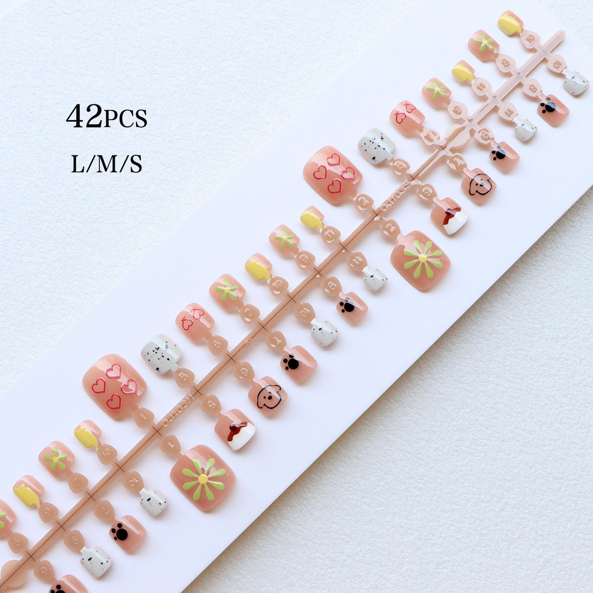 Artistic Themed Press-On Nail Collection Acalora